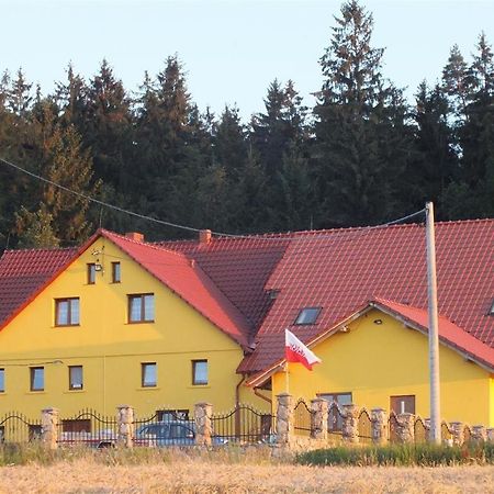 Apartmán Dom Na Lesnej Gorze Leśna Exteriér fotografie