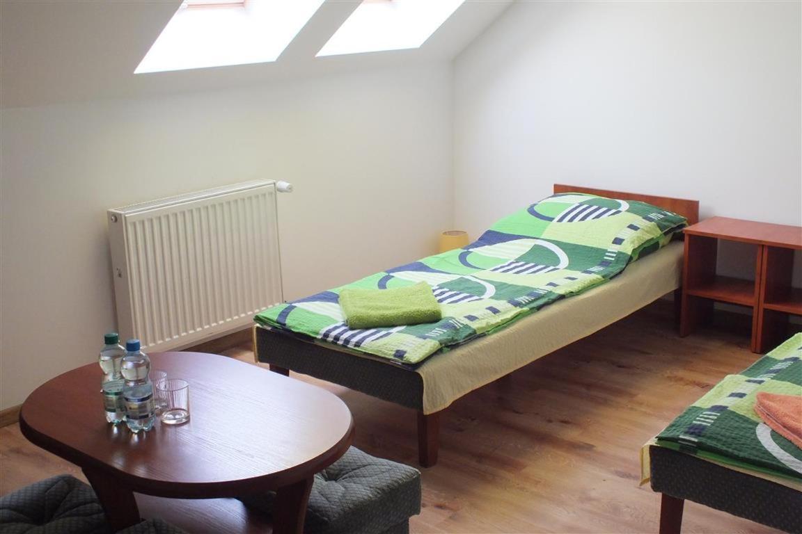 Apartmán Dom Na Lesnej Gorze Leśna Exteriér fotografie